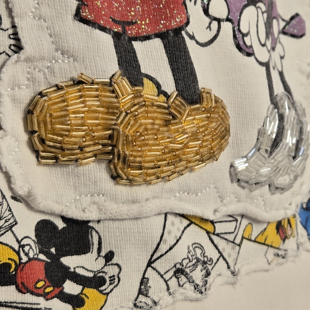 Disney Sweater Womens XS White Comic Print Mickey Mouse Characters Rare‎ - Picture 13 of 16